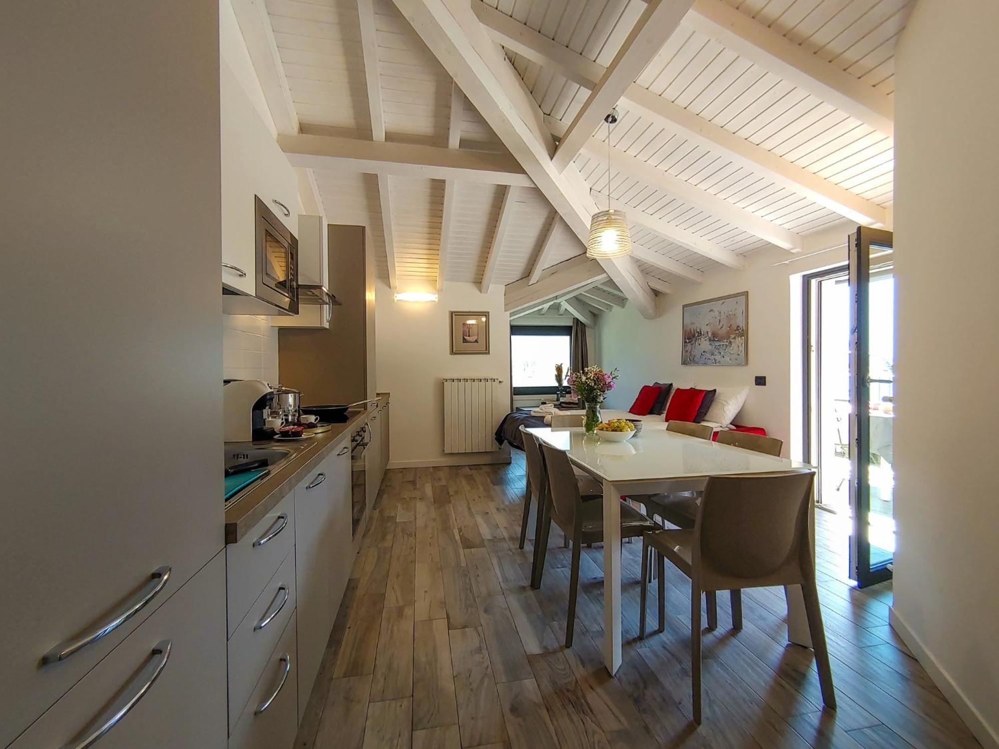 Dascio Silence Ferienwohnung Mit Panorama Balkon Εξωτερικό φωτογραφία